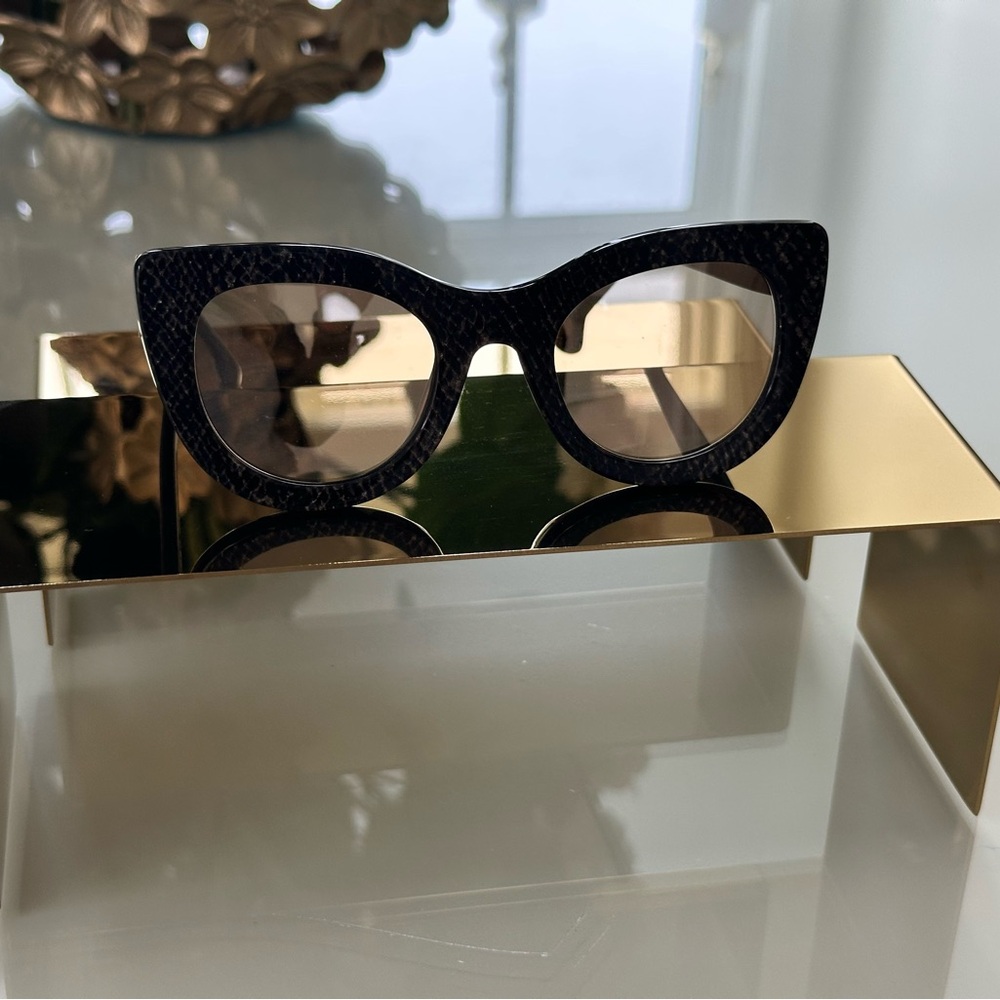 Alice + Olivia Black Textured Cat-Eye Sunglasses